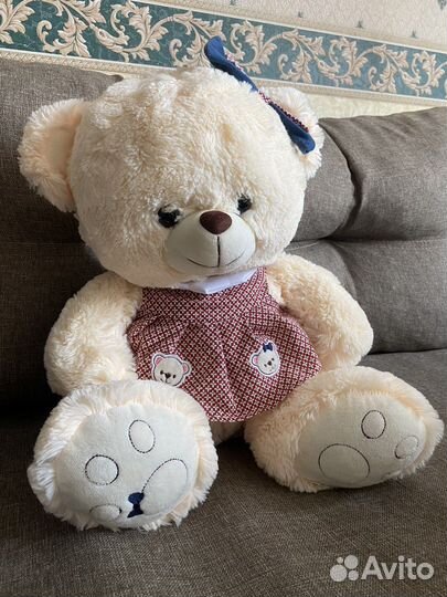 Плюшевый медведь новый