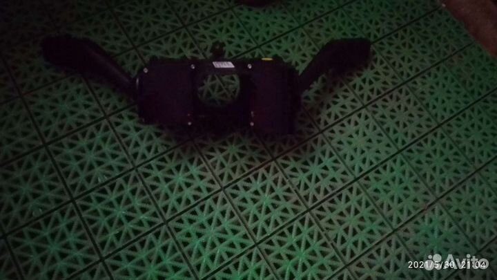 Под рулевой переключатель для skoda rapid