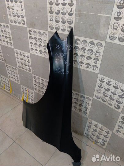 Крыло левое переднее левое Mercedes C-Class W205