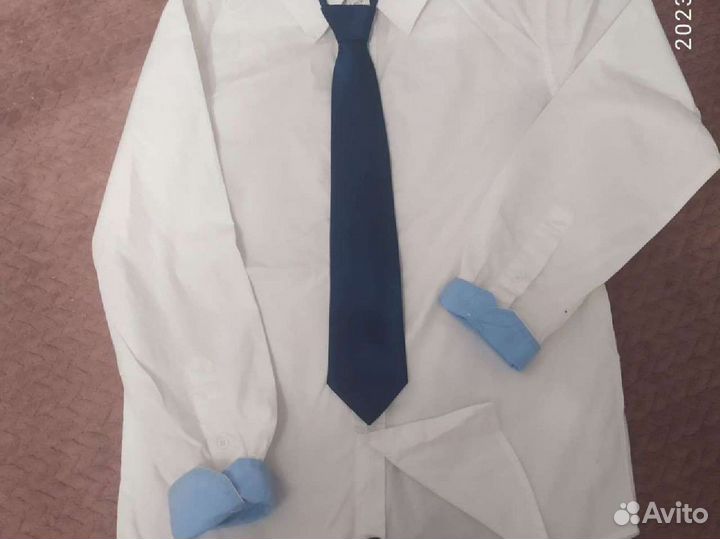 Рубашка белая и галстуки р. 146-152
