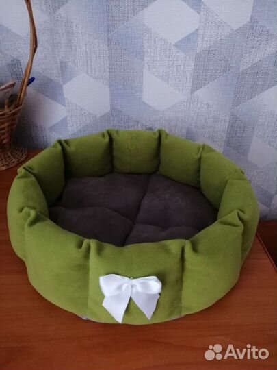 Лежанка для собак и кошек
