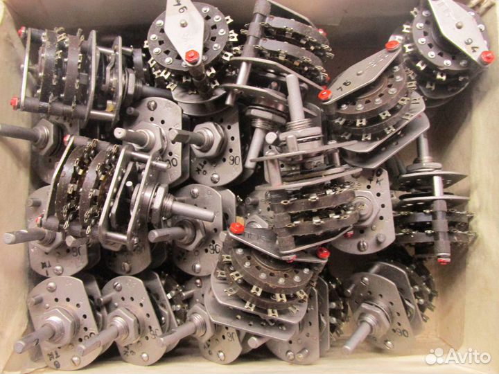 Тумблера, микрокнопки, галетные переключатели СССР