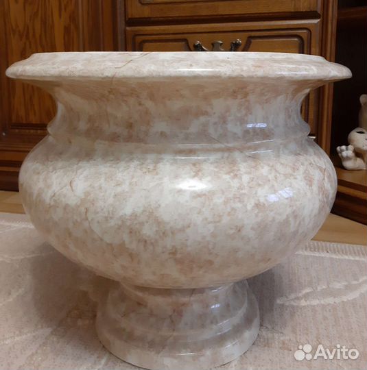 Керамический вазон