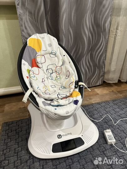 Детские электронные качели 4moms