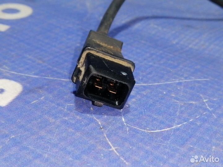 Датчик положения коленвала Kia Rio 2 хэтчбек G4EE