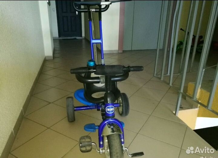 Детский трехколесный велосипед новый
