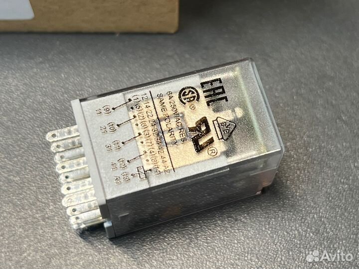 Phoenix contact 2903685 REL-IR4 новое, 295 шт