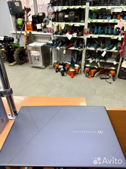 Ноутбук Machcreator One i3 На гарантии