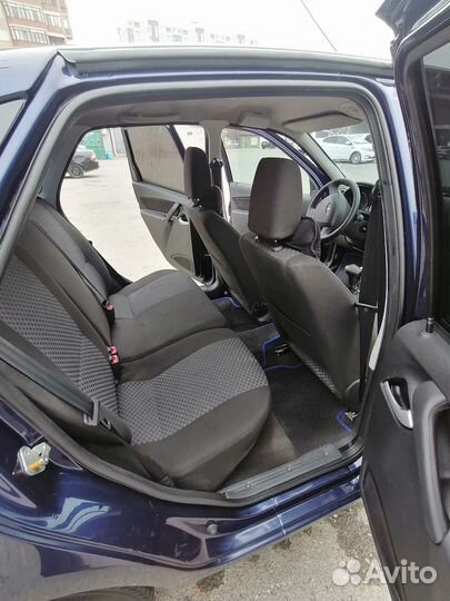 LADA Granta 1.6 AT, 2012, 50 000 км