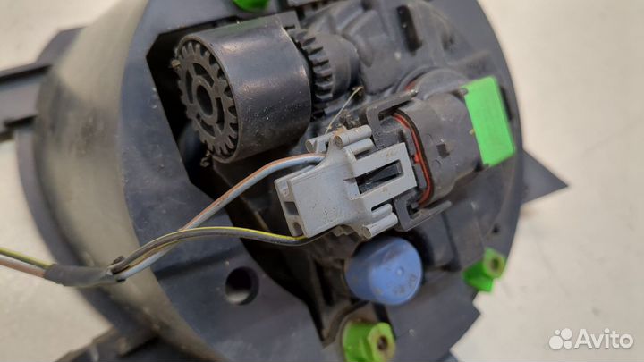 Фара противотуманная правая Land Rover Freelander 2, 2007