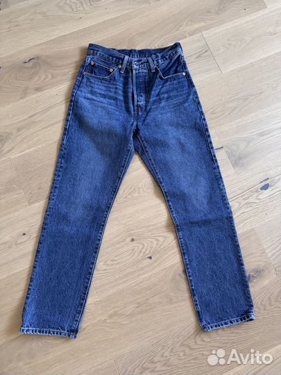 Женские джинсы levis 501