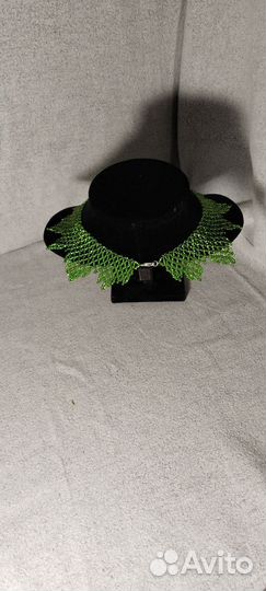 Колье из бисера