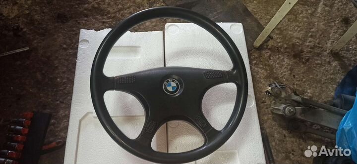 Руль рулевое колесо BMW e32 e34