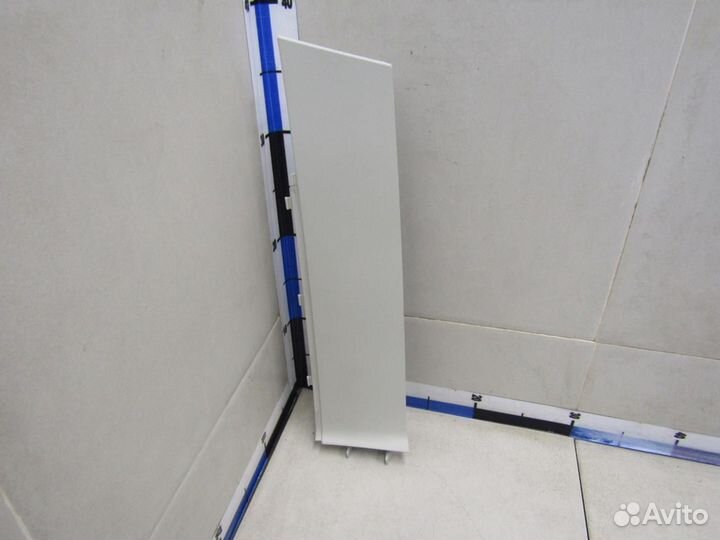 Обшивка стойки Focus III 2011