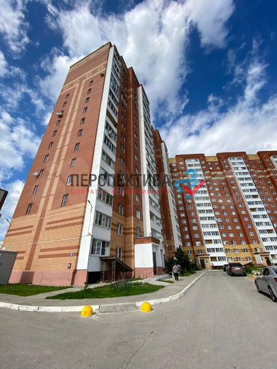 2-к. квартира, 62 м², 1/16 эт.