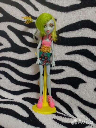 Кукла Монстер Хай laguna блю