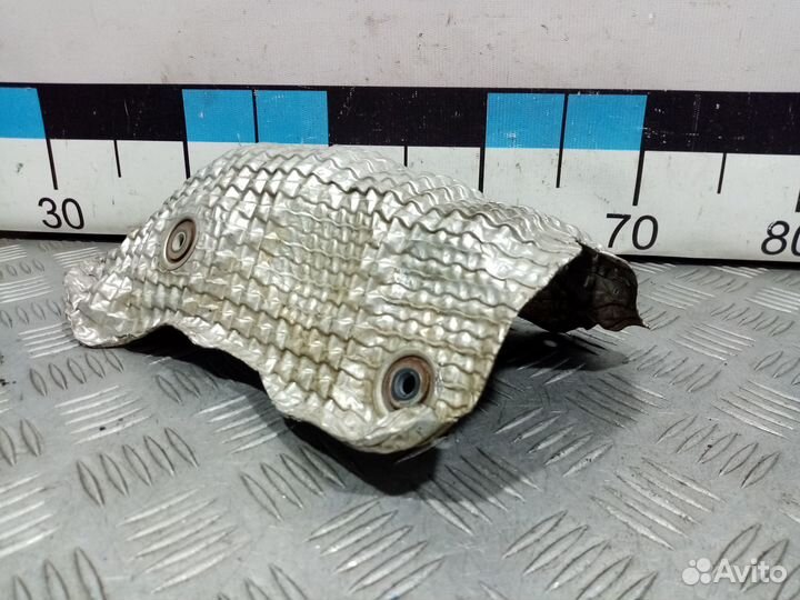 Б/У Экран тепловой выпускного коллектора#002