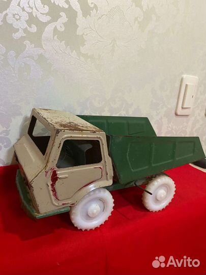 Модель грузовика Советский