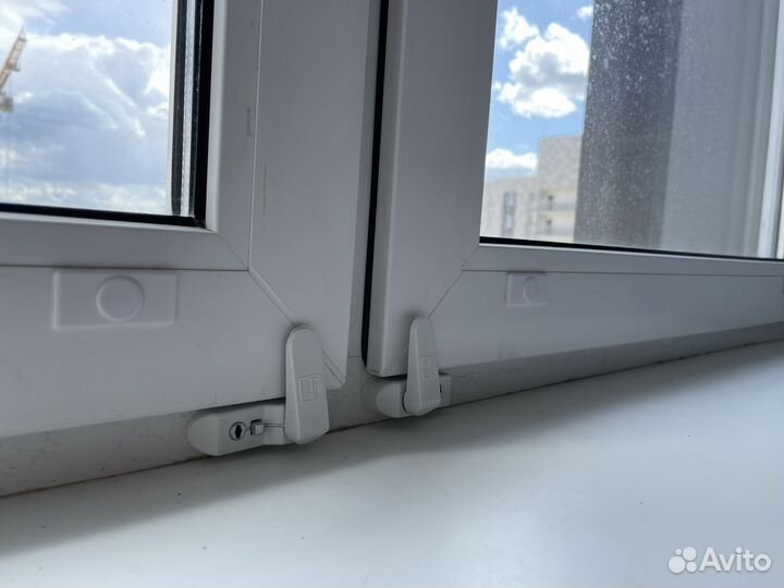 Мастер по ремонту пластиковых окон стеклопакеты