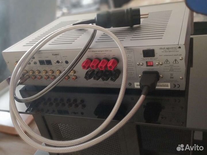 Силовой сетевой Hi-Fi.Немецкий. 2 кв.мм. уровень 3