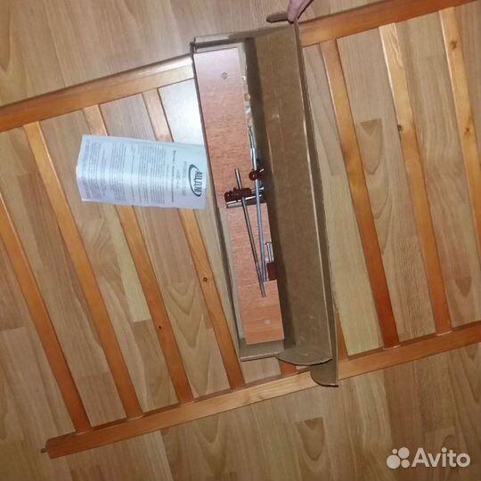 Детская кровать-маятник