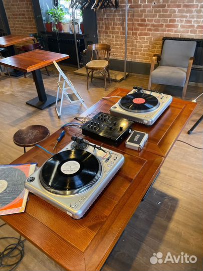 Прокат DJ оборудования (вертушки и пульт)