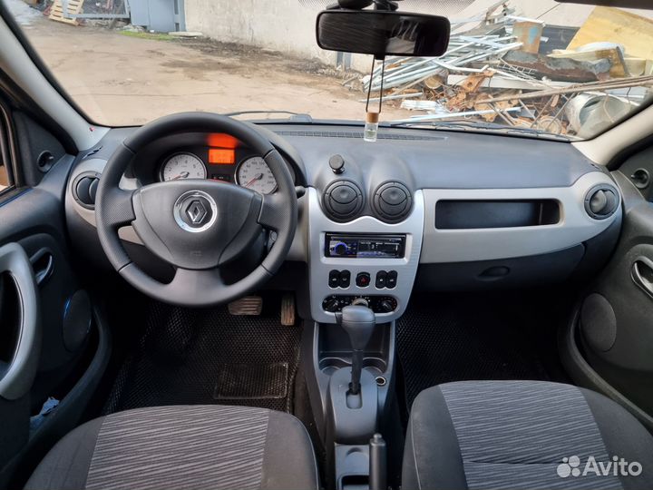 Renault Logan 1.6 AT, 2011, 190 000 км