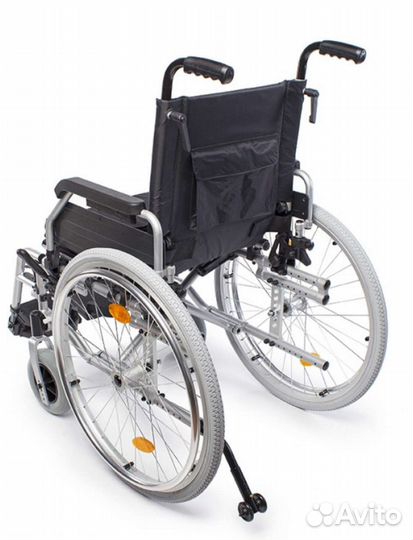 Коляска инвалидная новая