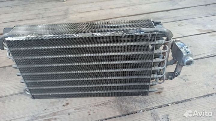 Радиатор кондейной печки бмв е34
