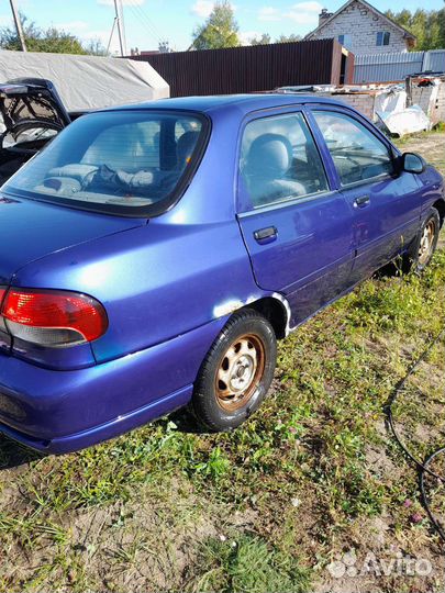 Kia Carens 2002-2006 kia avella