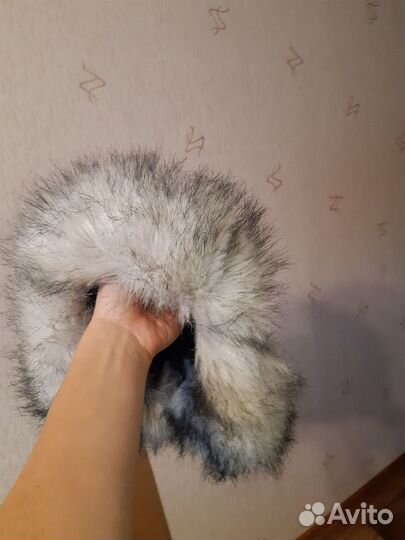 Зимняя шапка женская