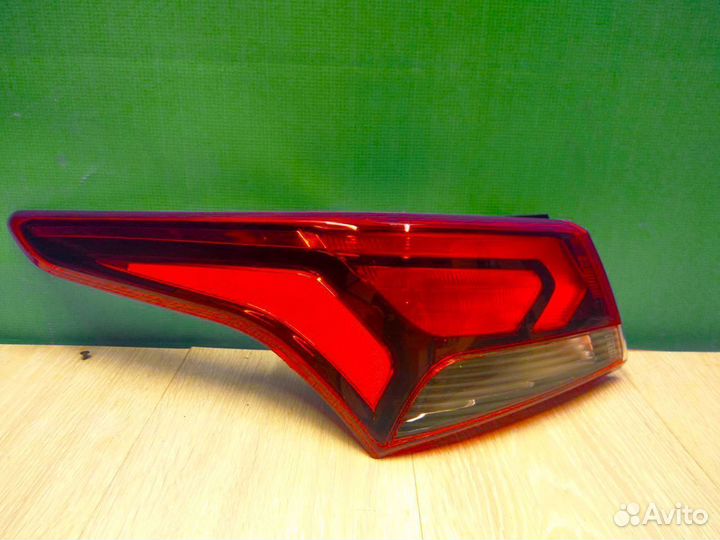 Фонарь задний левый седан Solaris 2017