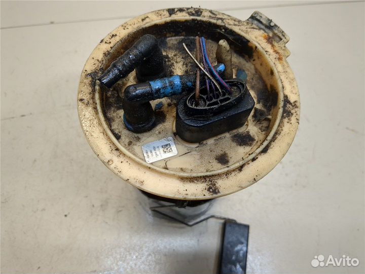 Насос топливный электрический Skoda Octavia (A5)