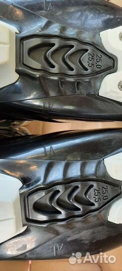 Горнолыжные ботинки