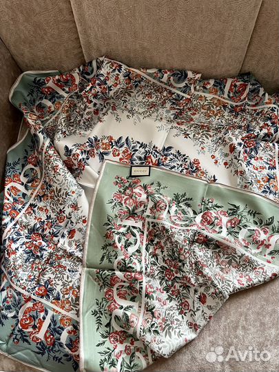 Двусторонний шелковый платок Гуччи