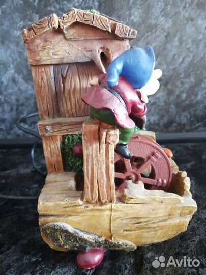 Декоративный фонтан