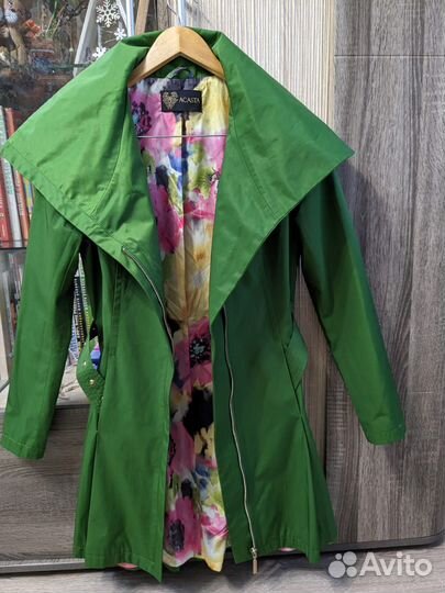 Плащ зеленый женский Размер 40-42-44