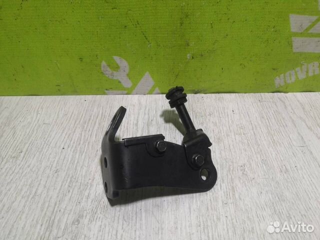 Кронштейн (сопут. товар) Киа Спортейдж 04-10