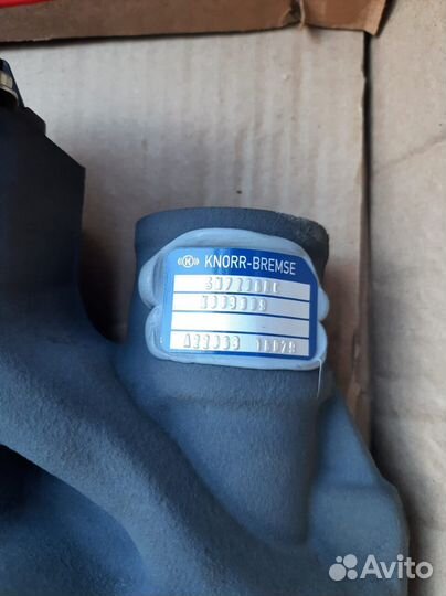 Суппорт тормозной левый 22,5 Scania 4 Series