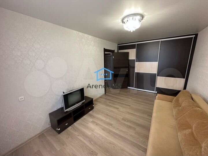 1-к. квартира, 32 м², 4/10 эт.