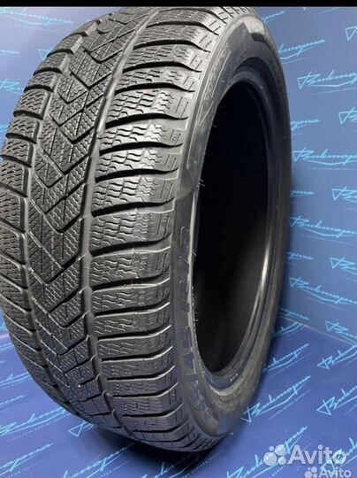 Pirelli Scorpion Winter 245/45 R18 и 275/40 R18 100V
