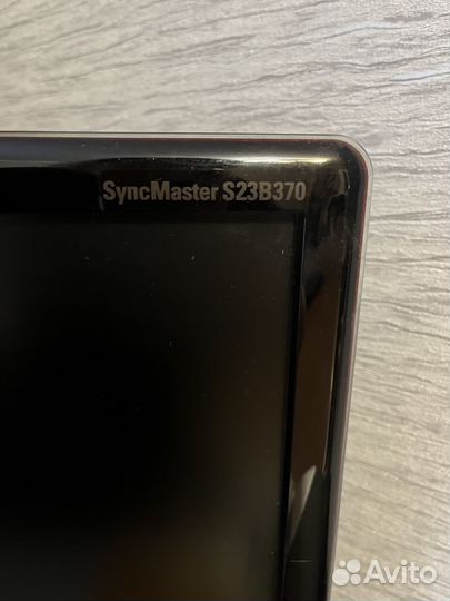 Монитор Samsung