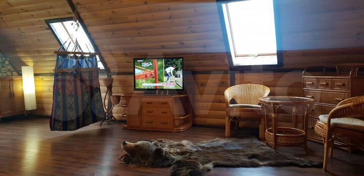 2-к. квартира, 70 м², 2/2 эт.