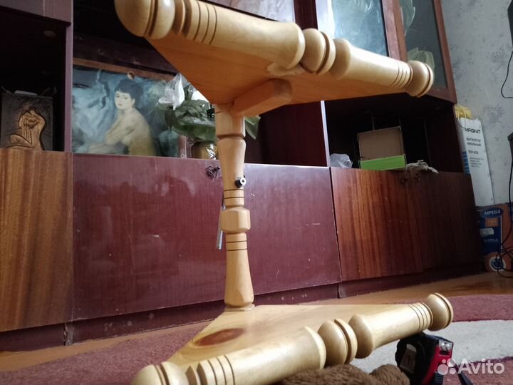 Угловой иконостас, полка для икон