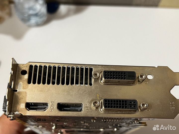 Видеокарта GeForce GTX 770 2GB