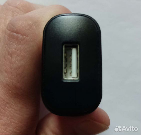 Быстрая зарядка для смартфона / планшета