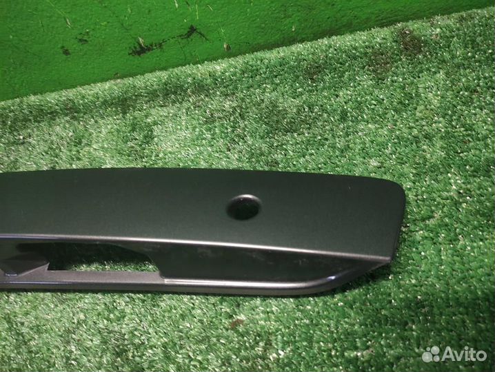 Накладка крышки багажника Mazda 6 (GG) 2006