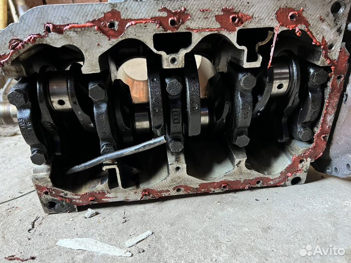 Блок цилиндров коленвал Golf 4