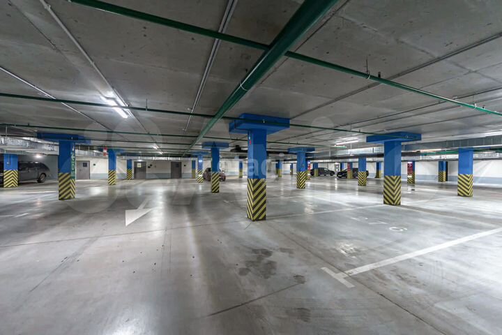 Машиноместо, 18 м²