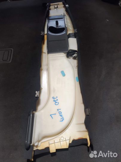 Обшивка стойки Mercedes-Benz S-Class слева A220690